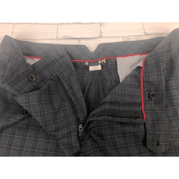 Under Armour Board Shorts 38 Mens Black Gray Plaid Active Outdoor Lightweight - Picture 4 of 7
